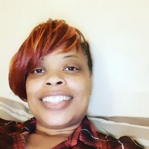 Meet your Posher, Raymona